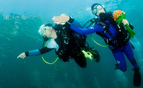 Albatros, l'associazione che fa ''vedere'' il mare ai ciechi: sott'acqua
